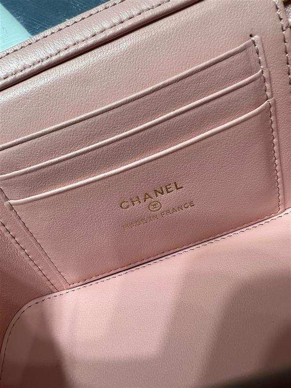 2026131222217699 700